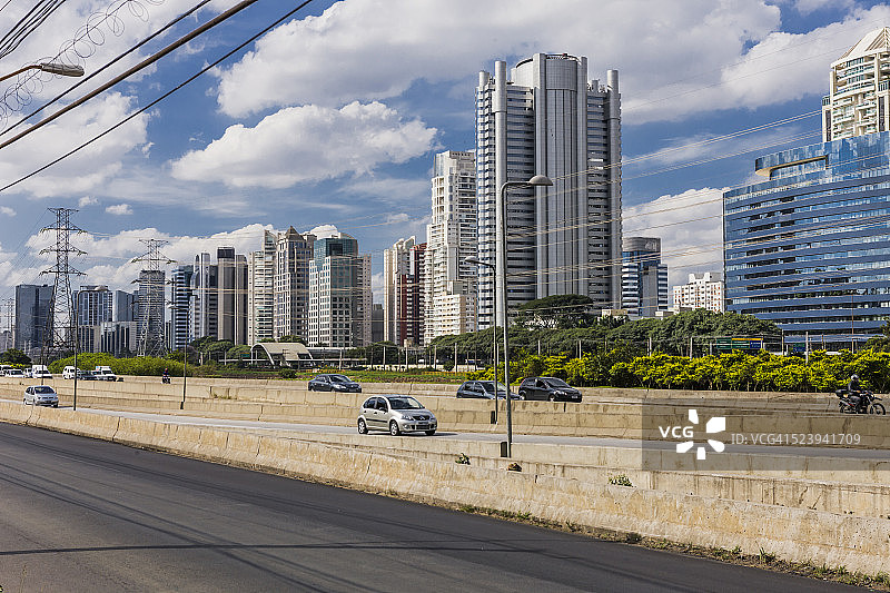 边缘皮涅罗斯大街图片素材