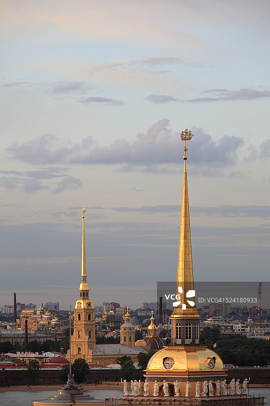 海军部尖顶和彼得保罗大教堂图片素材