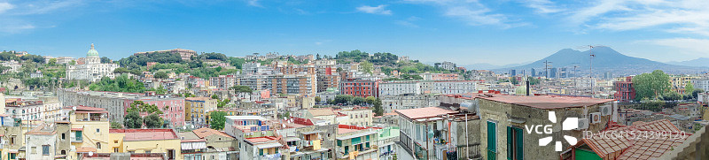 那不勒斯卡波迪蒙特与维苏威火山图片素材