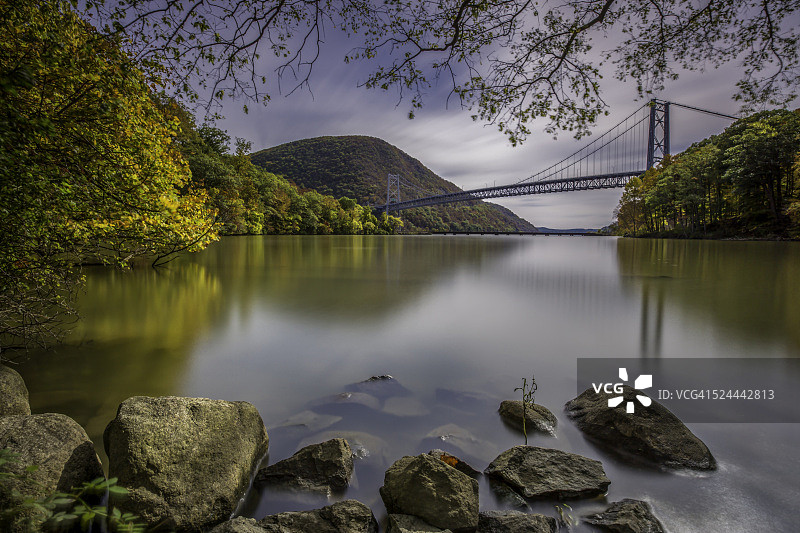 秋天的倒影图片素材