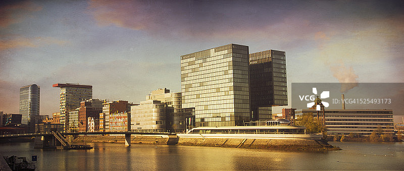 德国杜塞尔多夫：媒体港口景观图片素材