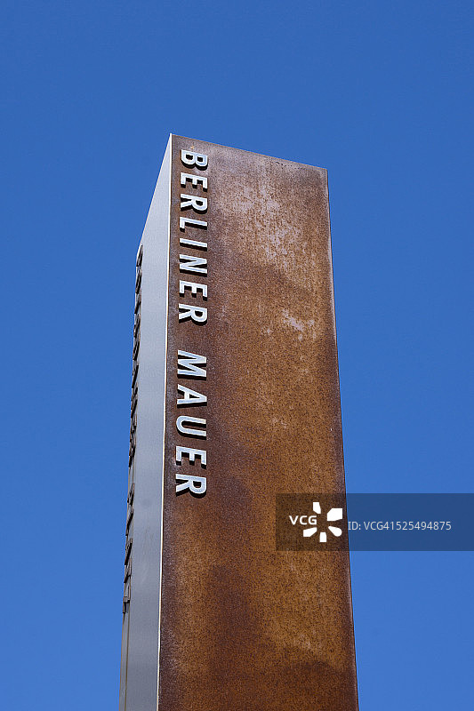 德国柏林波茨坦广场柏林墙纪念柱图片素材