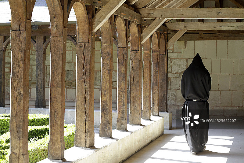 行走冥想图片素材