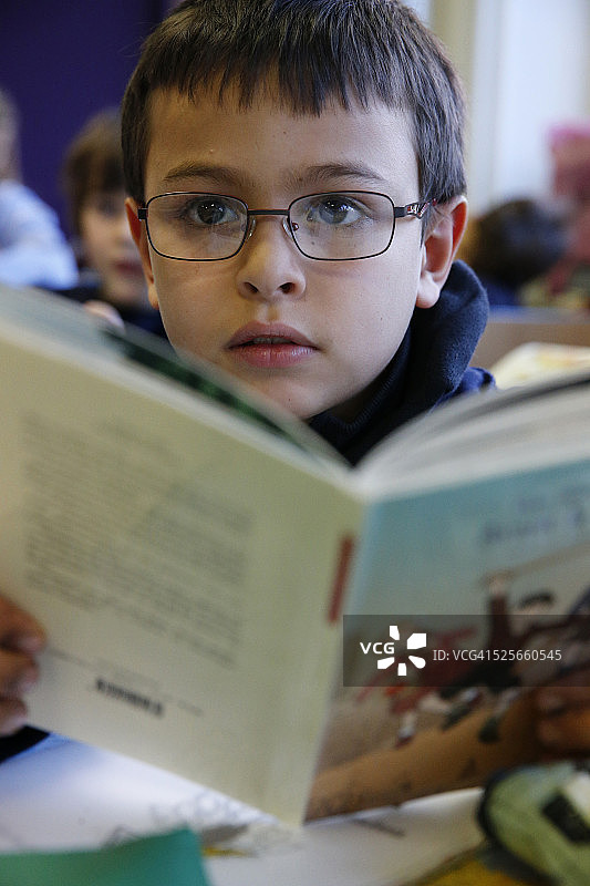 小学生图片素材