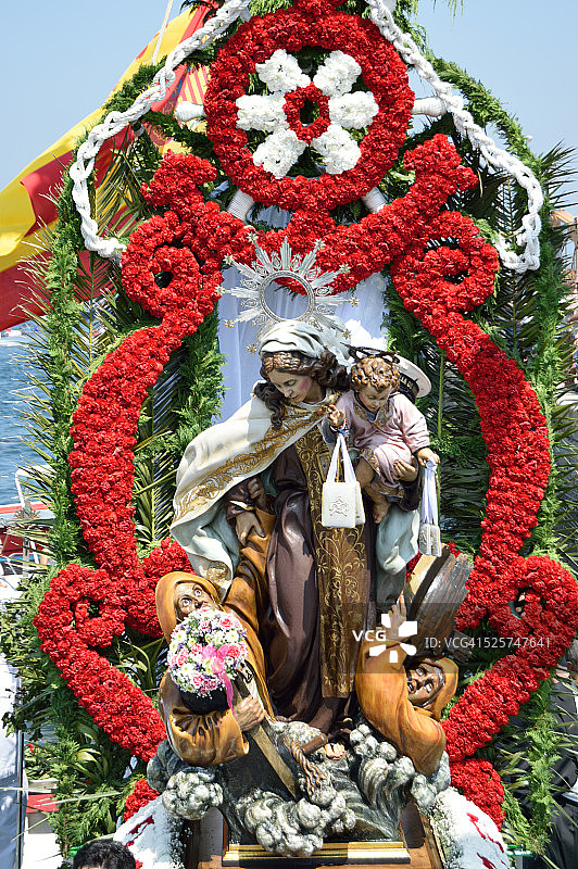 阿罗萨岛的卡门圣母像图片素材