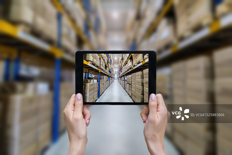 从现代仓库在线订购图片素材