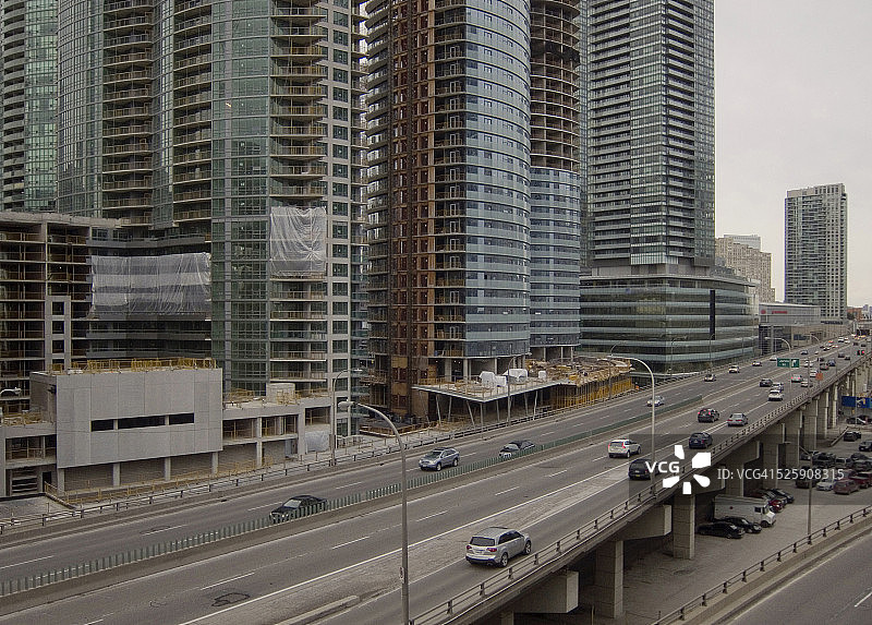 高速公路与建筑图片素材