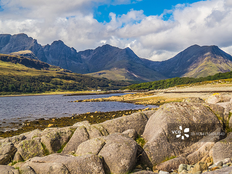斯凯岛托林海滩和库林山脊图片素材