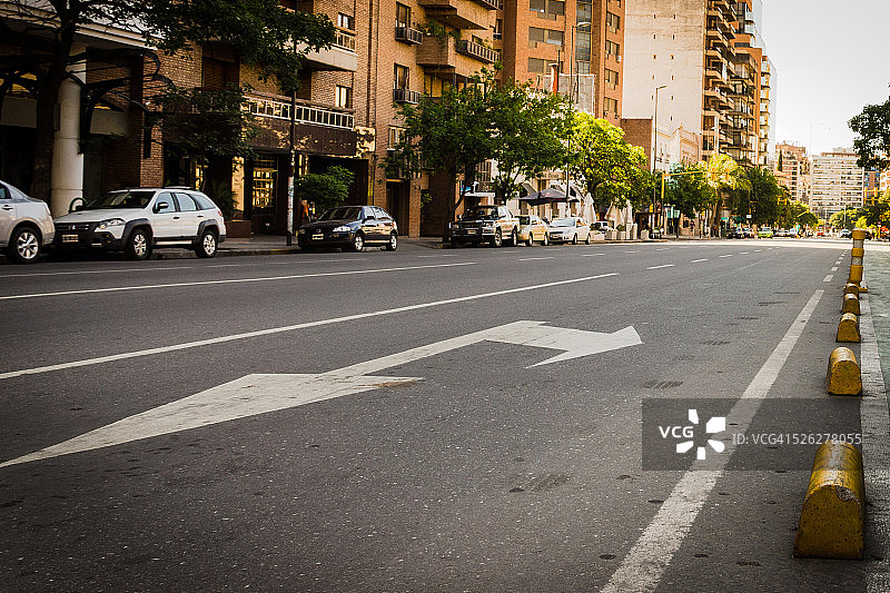 阿根廷科尔多瓦城市街道的概览图片素材