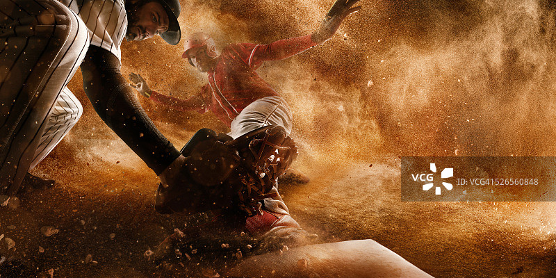 在三垒上滑垒图片素材