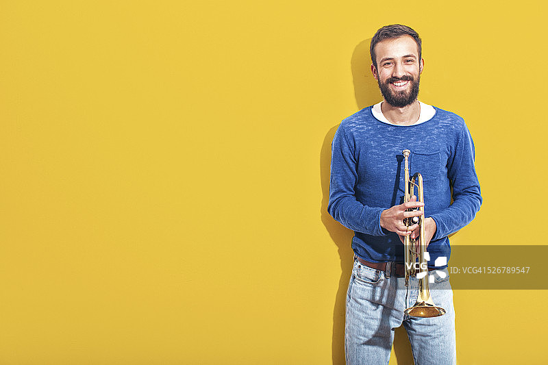 小号演奏者图片素材