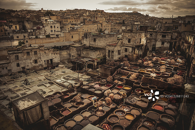 摩洛哥非斯著名的染色皮革厂图片素材