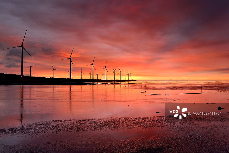 高美湿地日落图片素材