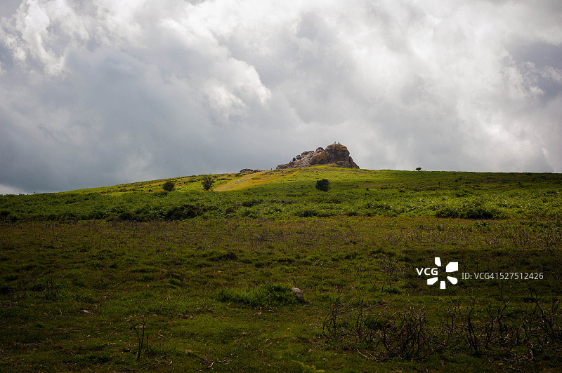 英国德文郡达特穆尔的海托岩图片素材