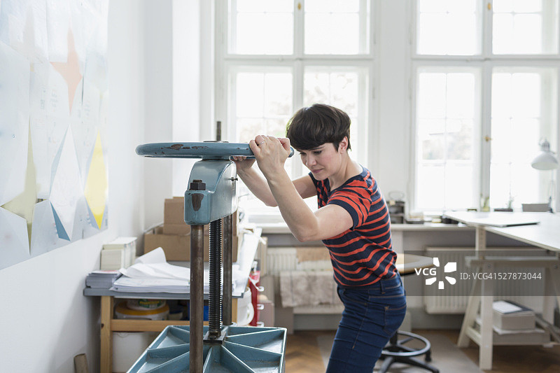 工作中的簿记员图片素材