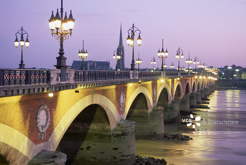 跨河石桥图片素材