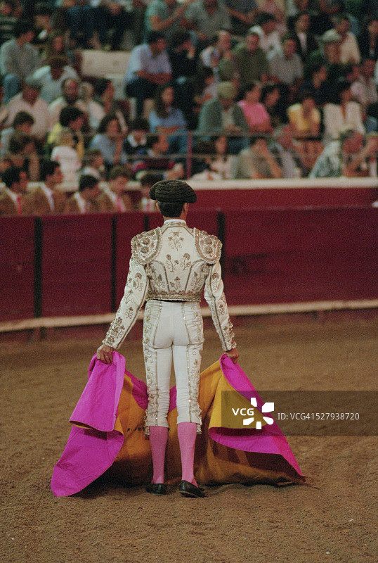 斗牛场上的斗牛士图片素材