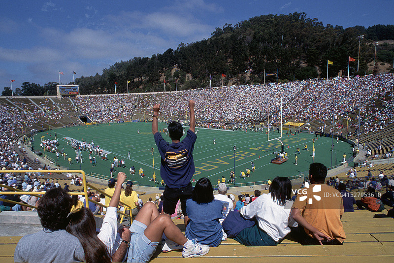 纪念体育场断层线景观图片素材