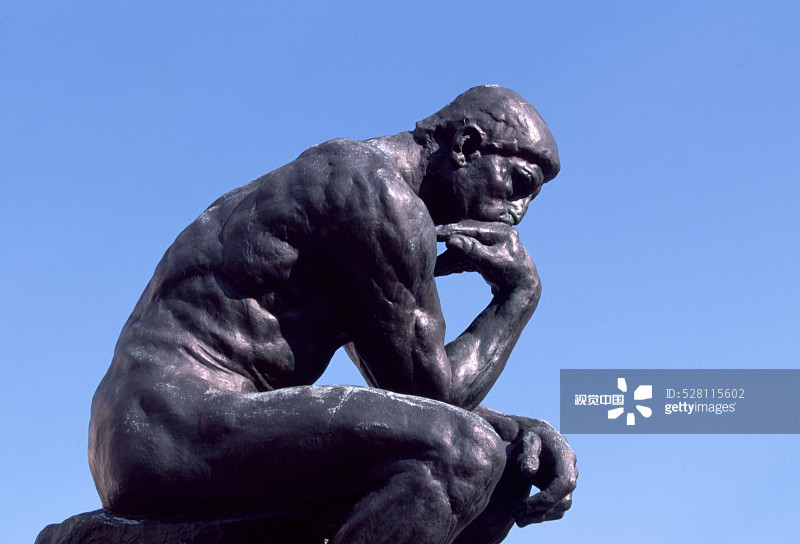 奥古斯特·罗丹的《思想者》图片素材