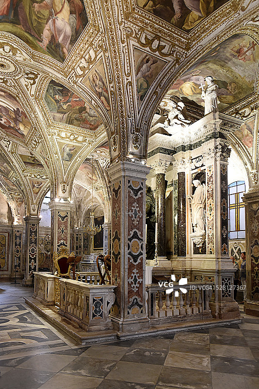 意大利阿马尔菲大教堂图片素材