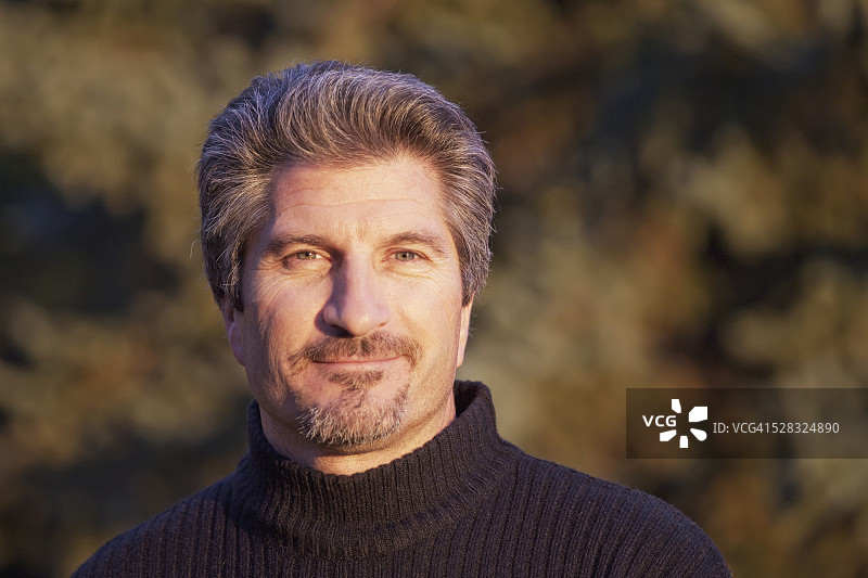 男士肖像；加拿阿伯塔省圣阿尔伯特图片素材