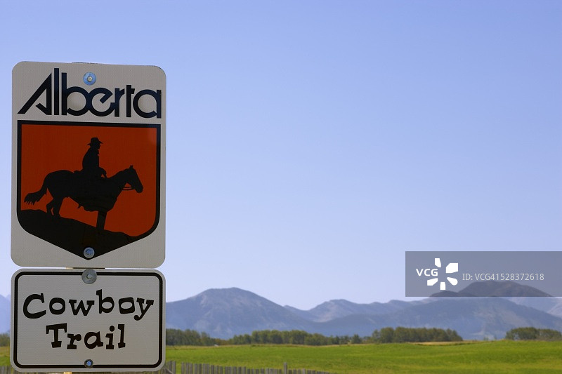 沃特顿国家公园的牛仔小径图片素材