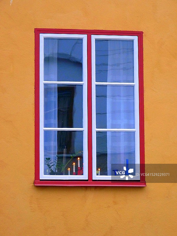 等待光明女王图片素材