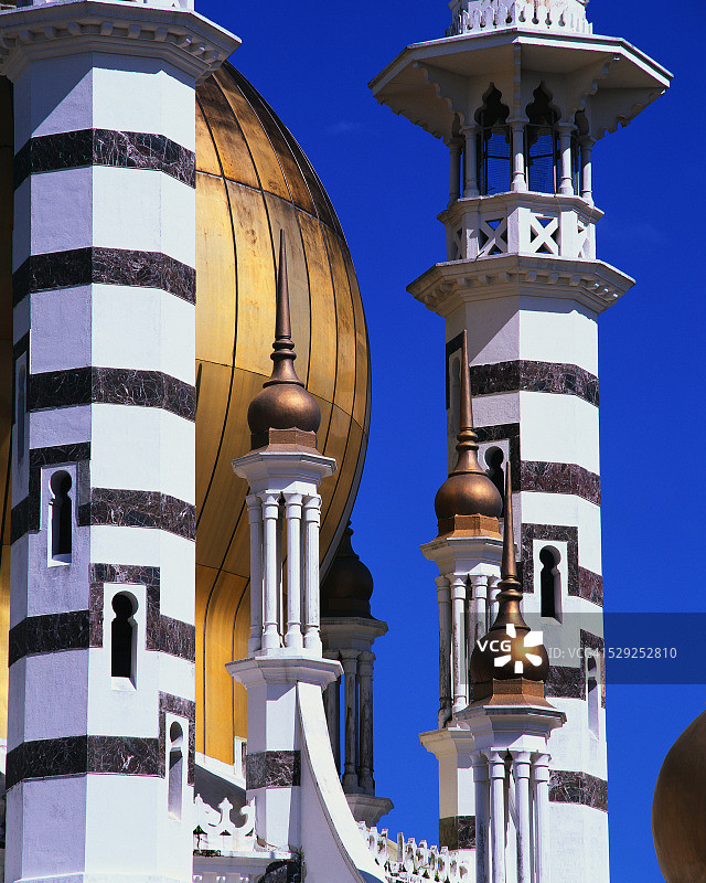 乌布迪亚清真寺的宣礼塔图片素材