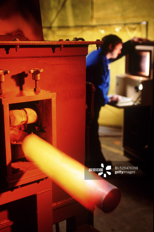 金属熔炉图片素材