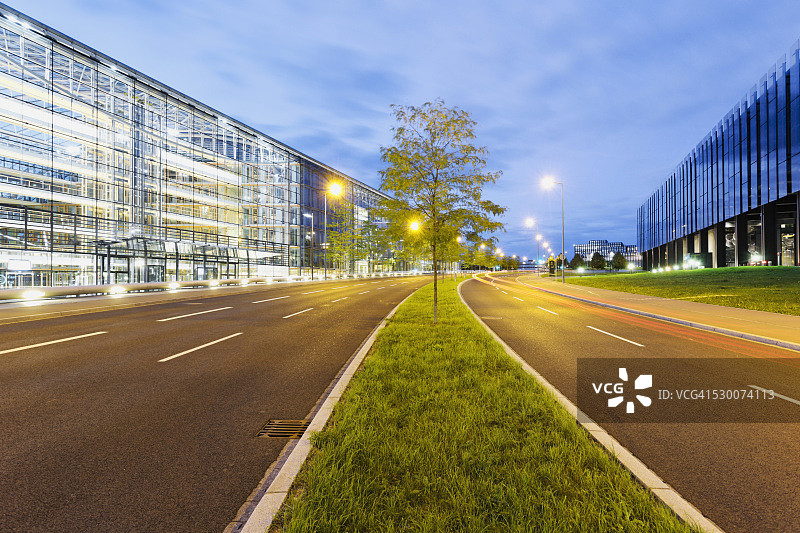 卢森堡市：欧洲投资银行和欧洲法院大楼图片素材