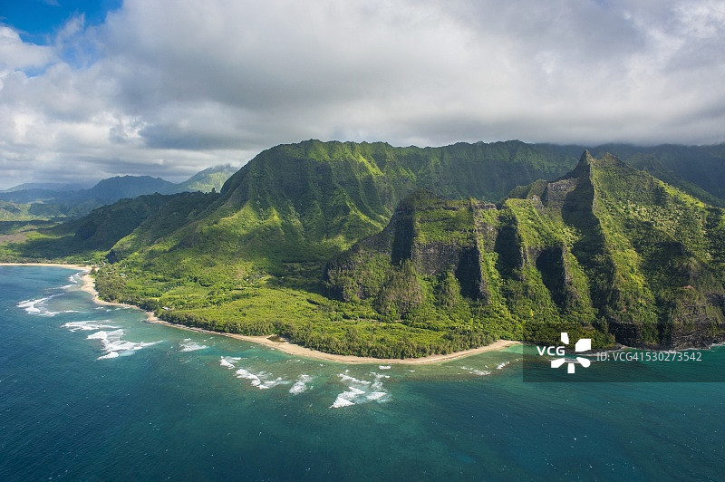 美国夏威夷考艾岛纳帕利海岸鸟瞰图片素材