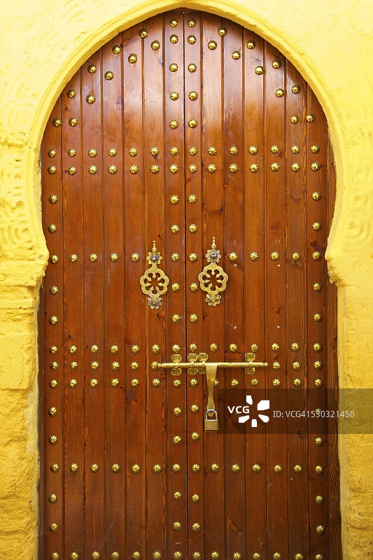 摩洛哥传统装饰门，拉巴特，摩洛哥，北非图片素材