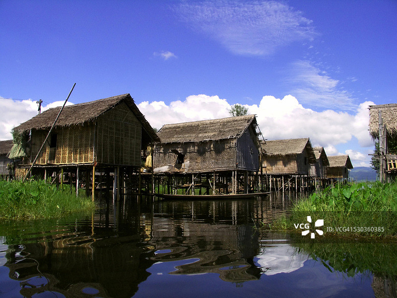 缅甸高脚屋图片素材