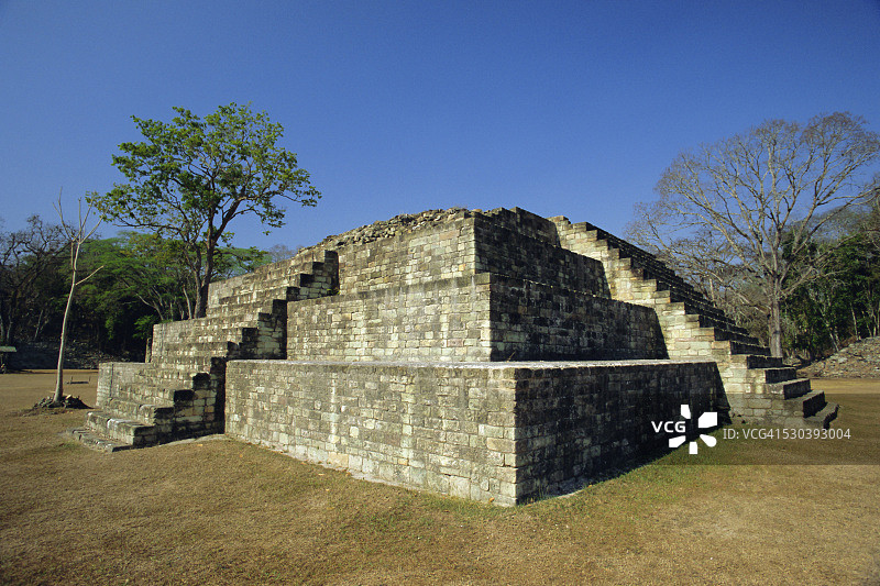 玛雅考古遗址科潘大广场的金字塔，洪都拉斯，中美洲图片素材