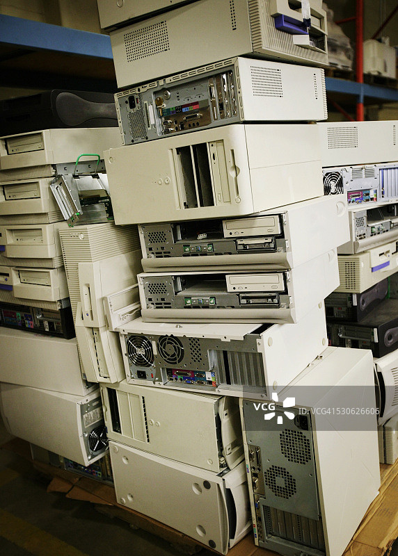 堆叠的计算机设备图片素材