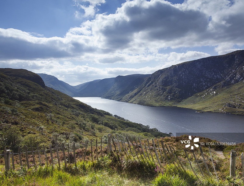 俯瞰维格湖和格伦维国家公园，爱尔兰多尼戈尔郡图片素材