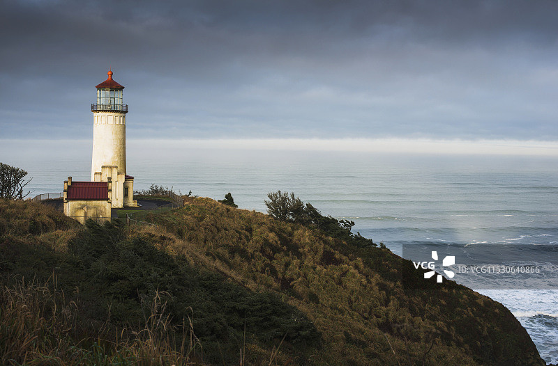 失望角州立公园北岬灯塔；美国华盛顿州伊尔瓦科图片素材
