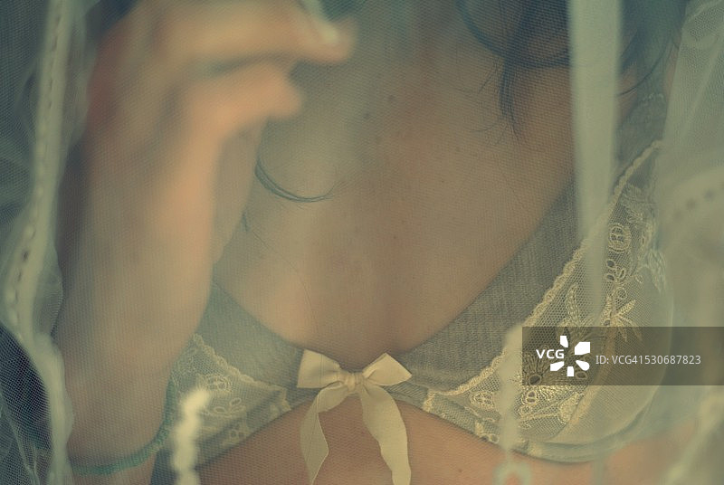 穿内衣的女人图片素材