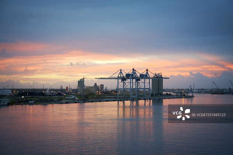 卡纳维拉尔角港口的日出图片素材