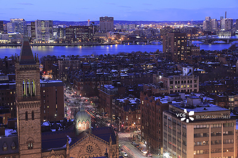 后湾和查尔斯河夜景图片素材