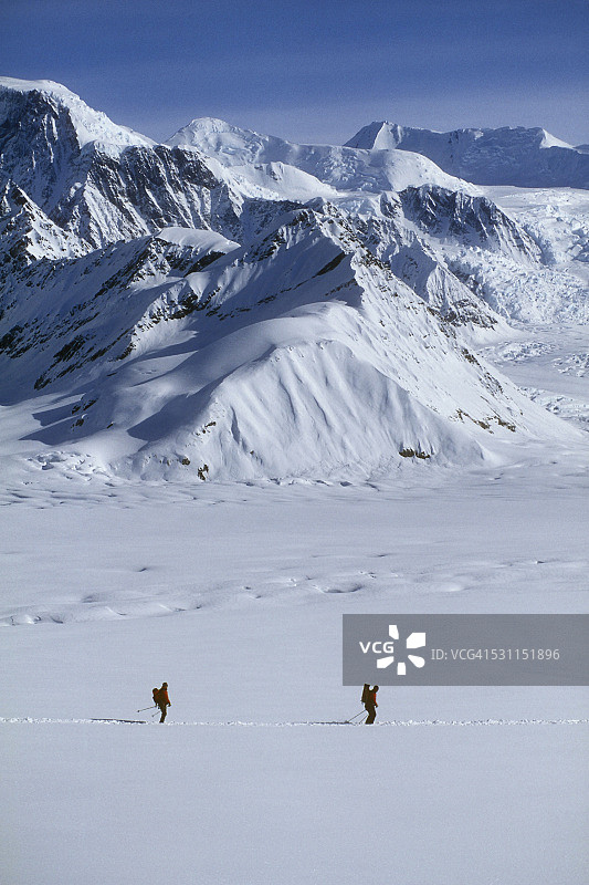 冰川上的登山者图片素材