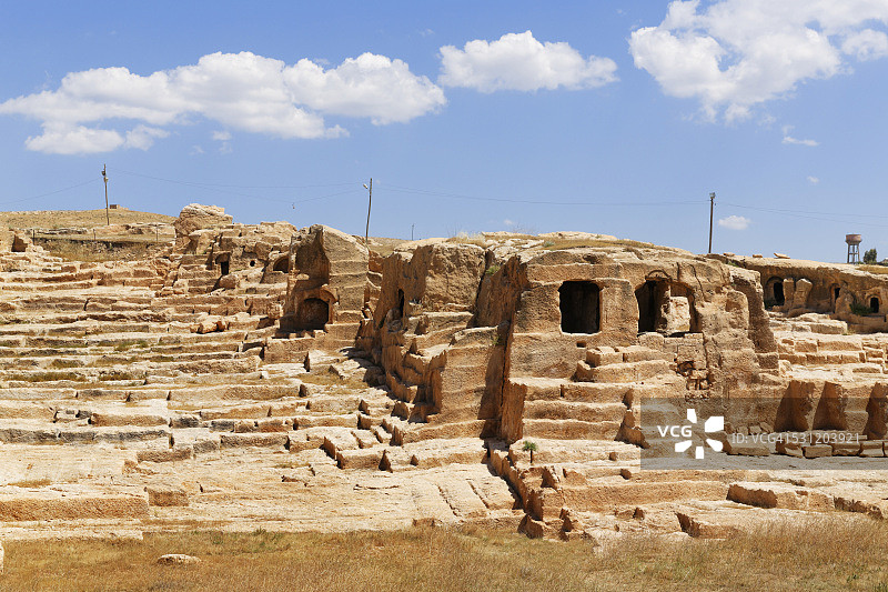 土耳其马尔丁省达拉古城遗址墓地图片素材