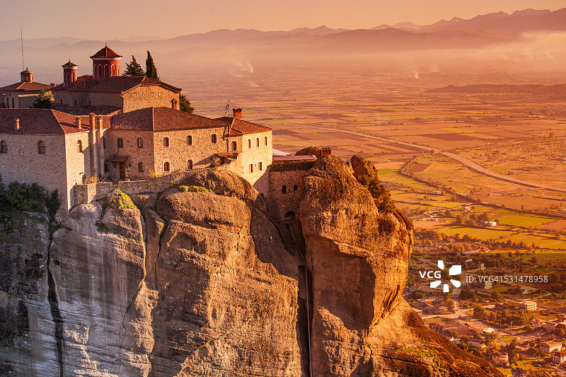 希腊卡兰巴卡修道院图片素材