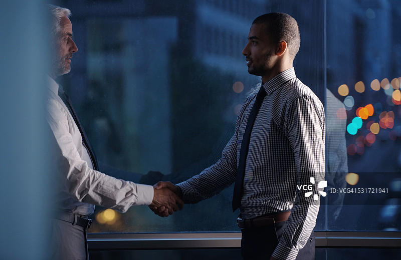 项目完成出色图片素材