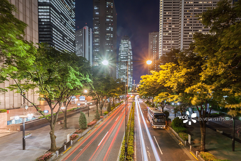 东京新宿地区黄昏景色图片素材