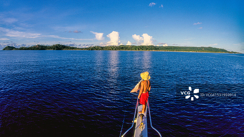 抵达苏禄安岛图片素材