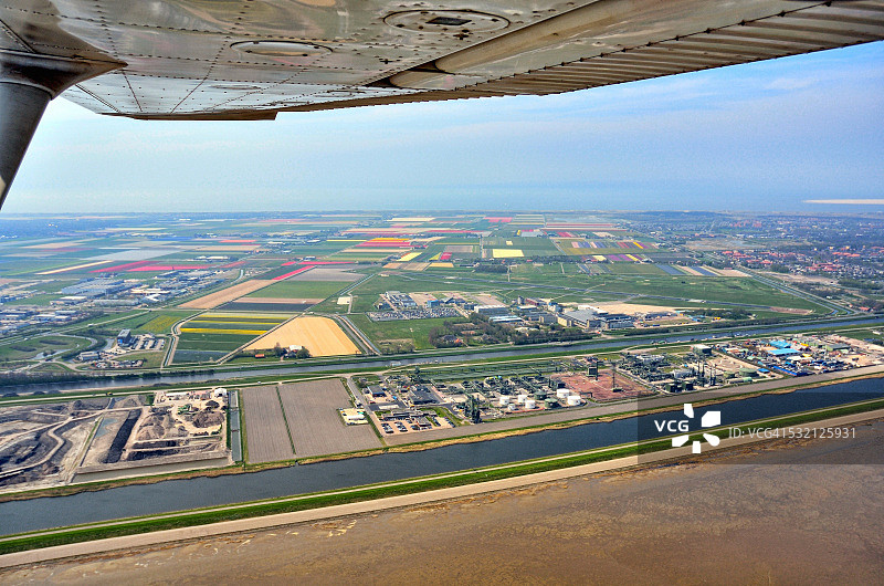 荷兰登海尔德机场鸟瞰图图片素材