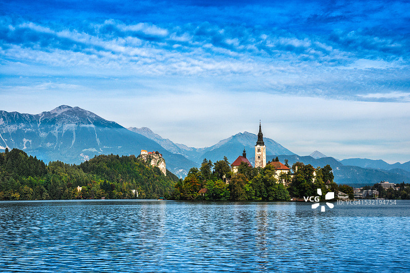 斯洛文尼亚布莱德湖岛上的教堂图片素材
