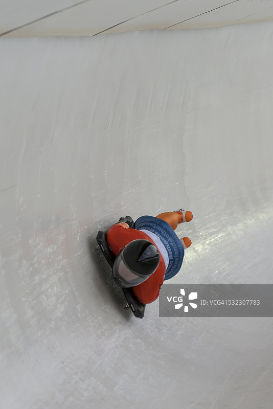 女子俯式冰橇世界杯比赛图片素材