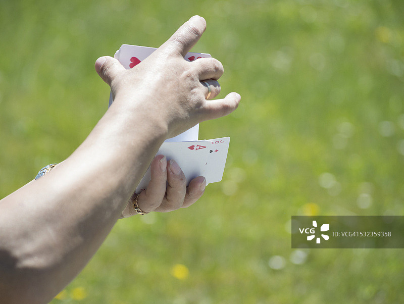 在公园里洗牌图片素材